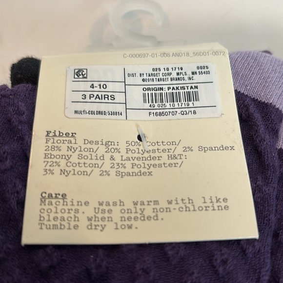 Sock bundle A New Day brand Cotton blend crew. Beautiful prints so 4-10 … - Picture 6 of 8